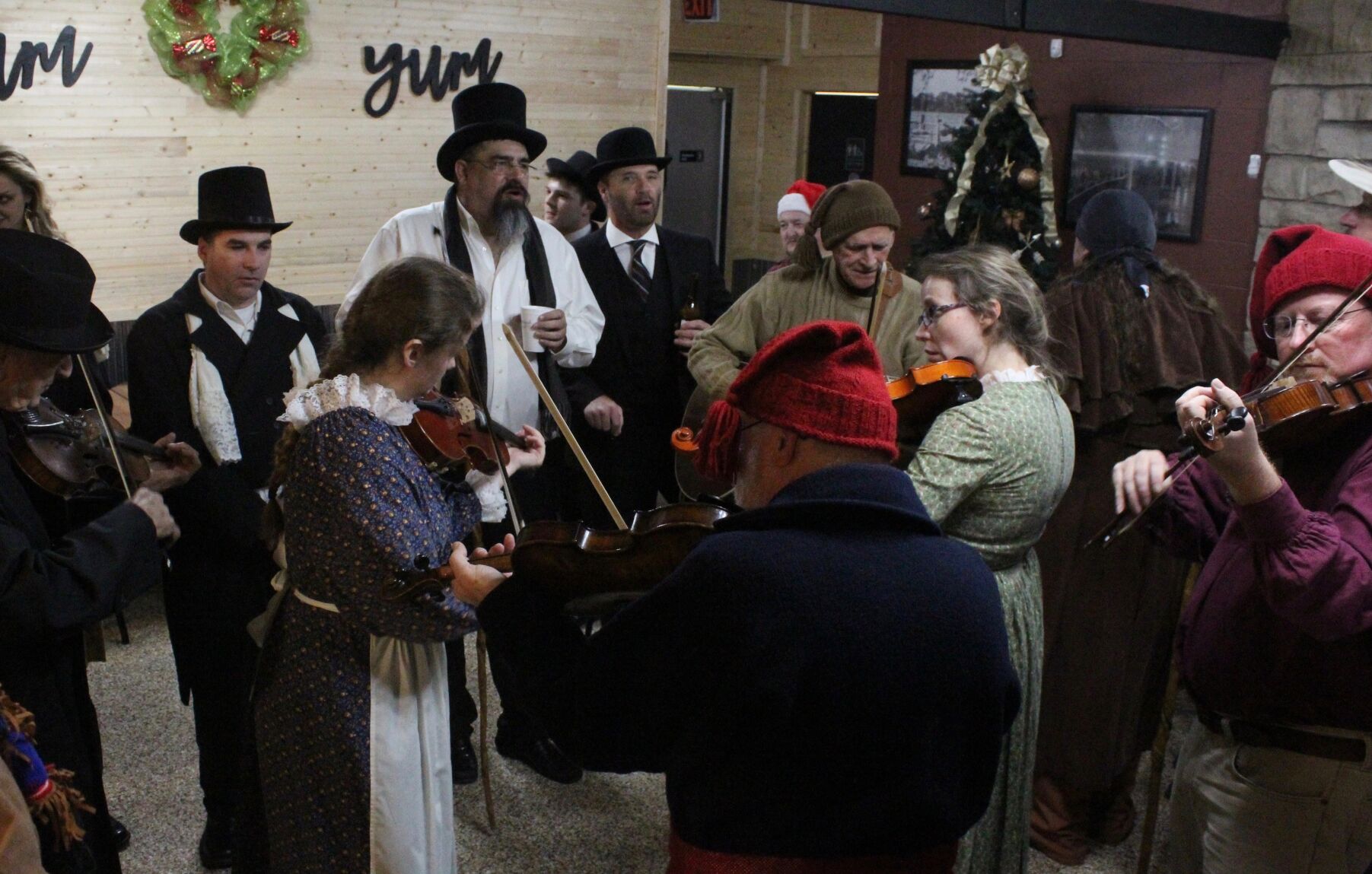Ste. Genevieve's La Guignolée singers